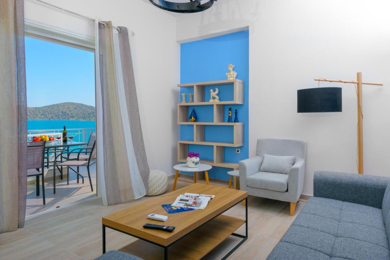 Margarita'S Seafront Luxury Apartment เอลุนดา ภายนอก รูปภาพ
